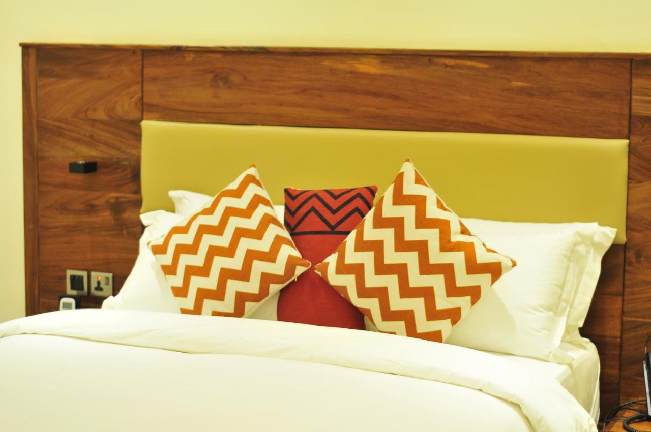 Millennium Terrace Hotel Кампала Экстерьер фото