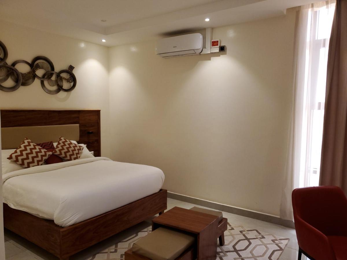 Millennium Terrace Hotel Кампала Экстерьер фото