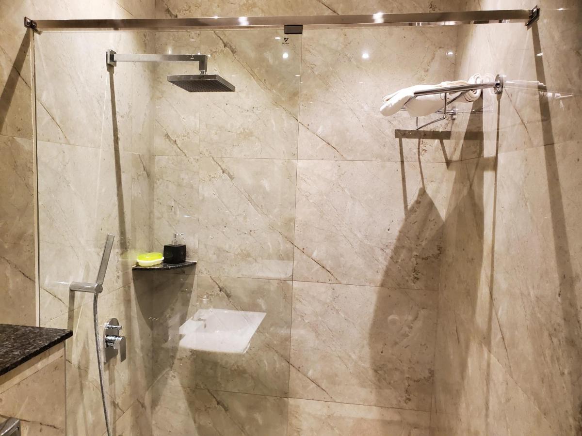 Millennium Terrace Hotel Кампала Экстерьер фото